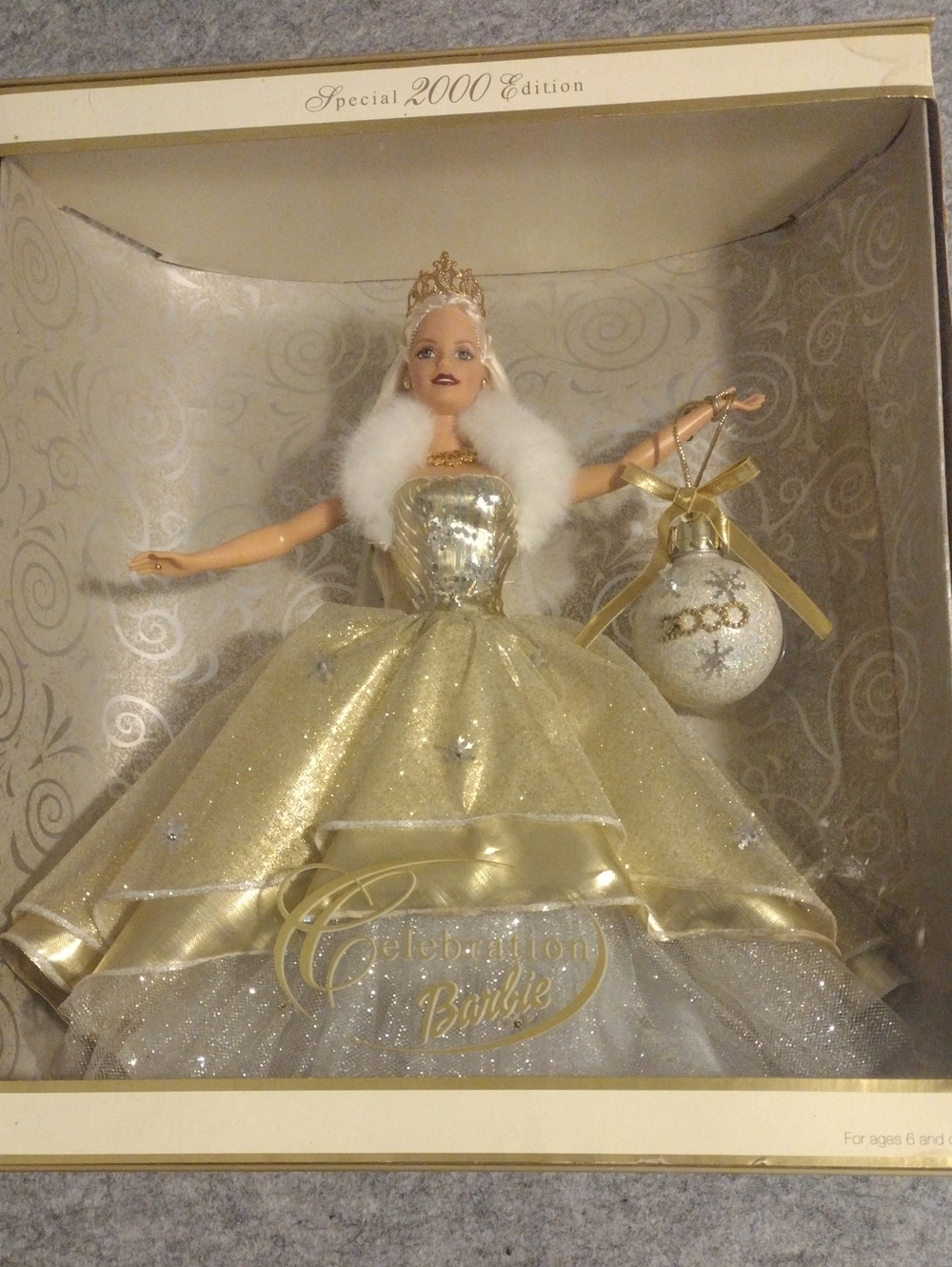 Barbie Gold and White Holiday Ornament Doll - Special 2000 Edition